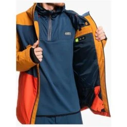 Quiksilver Sycamore Jacket - Men's 16 Quiksilver Sycamore Jacket - Men's -Ski Supplies Store QUI EQYTJ03335 fw23 buckt brn 3