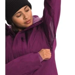 The North Face Gatekeeper Jacket - Women's -Ski Supplies Store fw22 nf0a4r12 le0 modelalt2