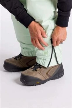 L1 Premium Goods Aftershock Bib - Men's -Ski Supplies Store fw23 l1pg n873877 spray 4