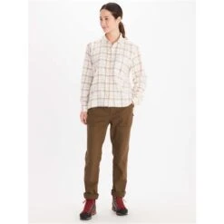 Marmot Fairfax Boyfriend Midweight Flannel - Women's -Ski Supplies Store fw23 marmot womensfairfaxboyfriendmidweightflannel papyrus 3