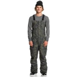 Quiksilver Utility Bib - Men's -Ski Supplies Store fw23 quiksilver mensutilitybib trueblackfadeoutcamo 1