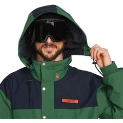 Volcom Longo Gore-Tex Jacket - Men's -Ski Supplies Store fw23 volcom menslongogoretexjacket military 4